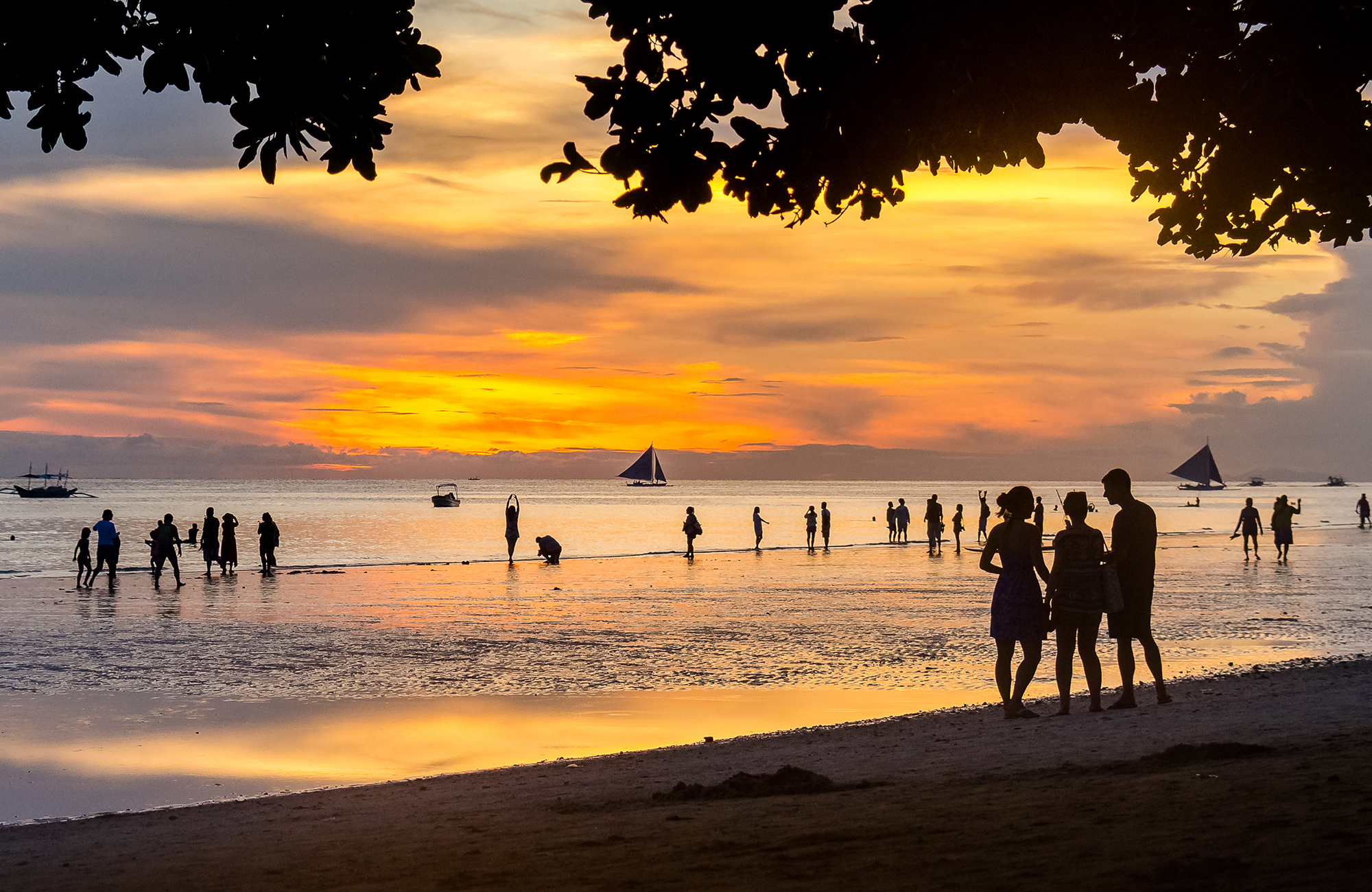 boracay-sunset-on-the-island-cover