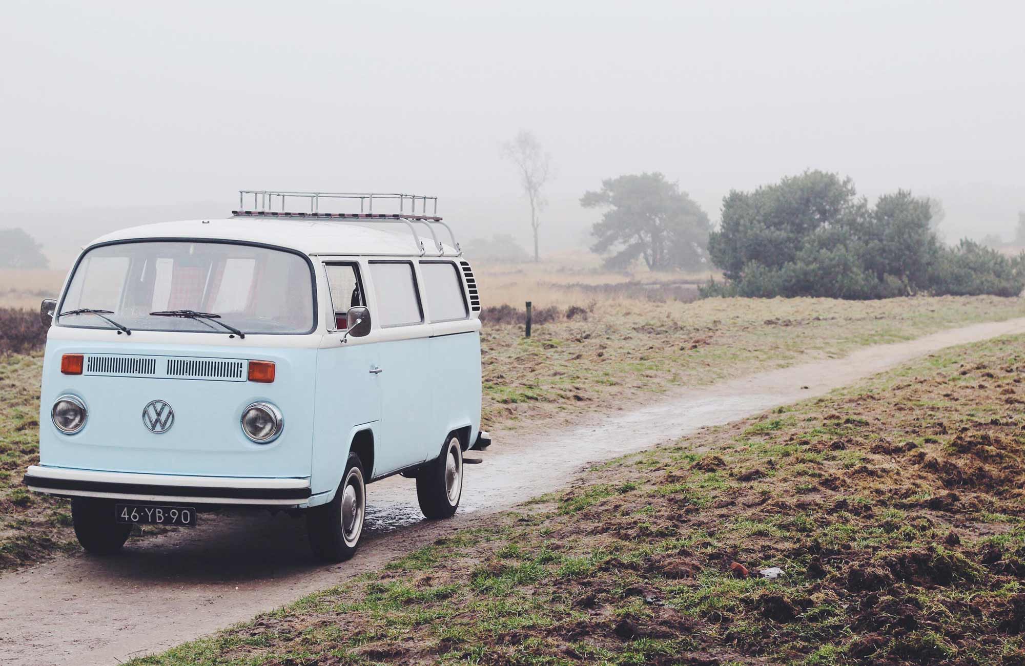 roadtrip-volkswagen-t3-mintblue-cover