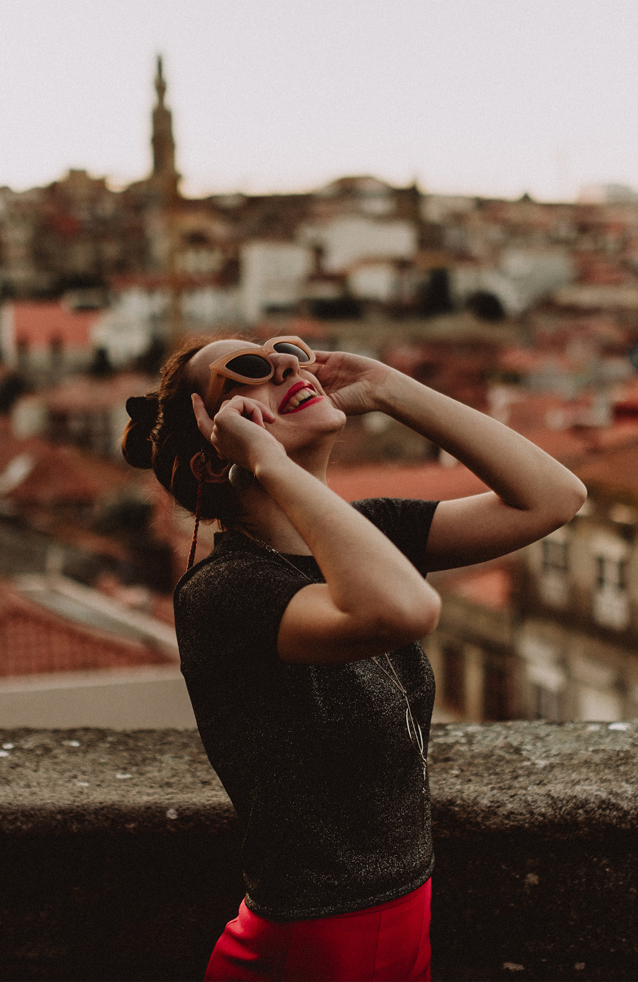 europe-girl-porto-portugal-sidebar