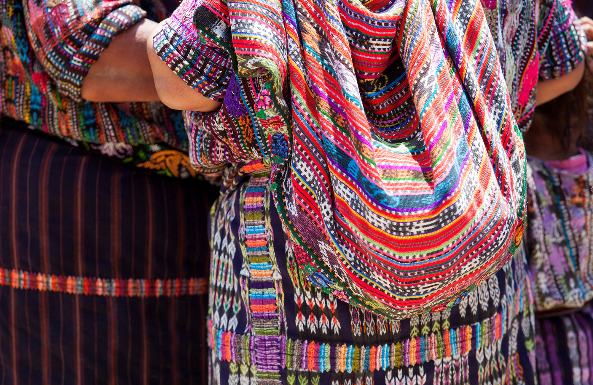 Kleurrijke kleding in Guatemala | Rondreizen Guatemala | KILROY