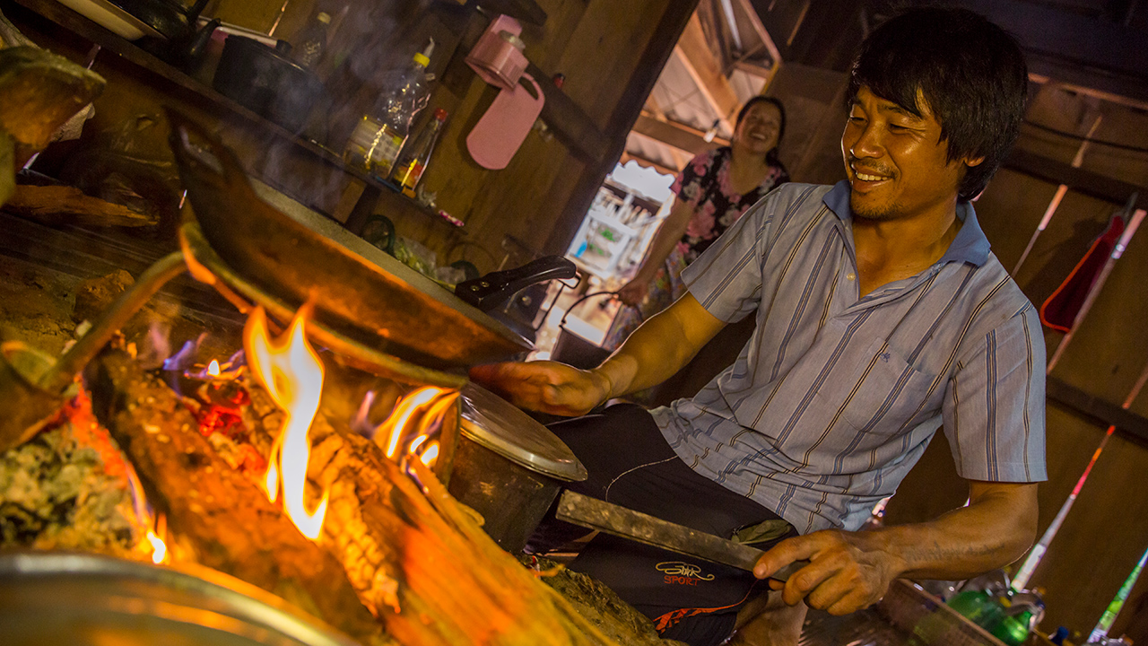thailand-chiang-mai-pha-mon-village-local-cooking-gadv