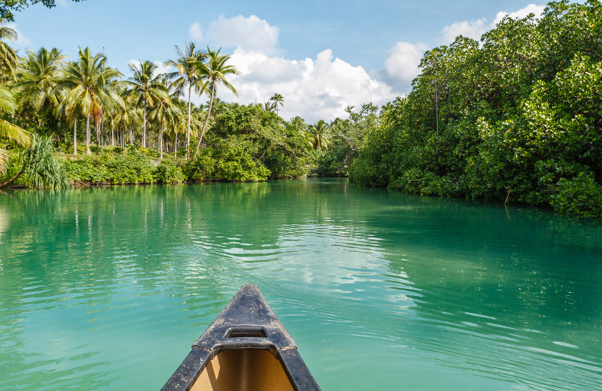 Boot over de rivier bij Vanuatu | Rondreis Vanuatu | KILROY