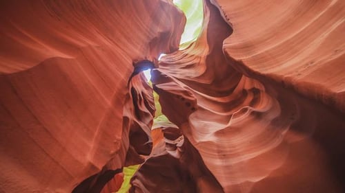 itinerary_mobi_United_States_Arizona_Antelope_Canyon_Interior_-_Sean_Benner_2019_IMG_0836_Lg_RGB
