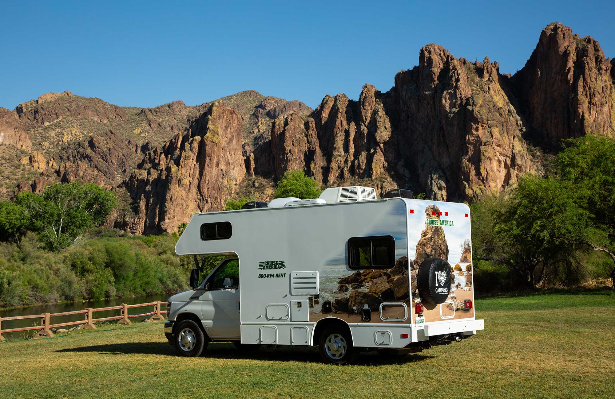 Cruise America C21 In The Nature2